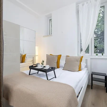 Mickiewicza Charming Studio For 2 Guests By Renters *