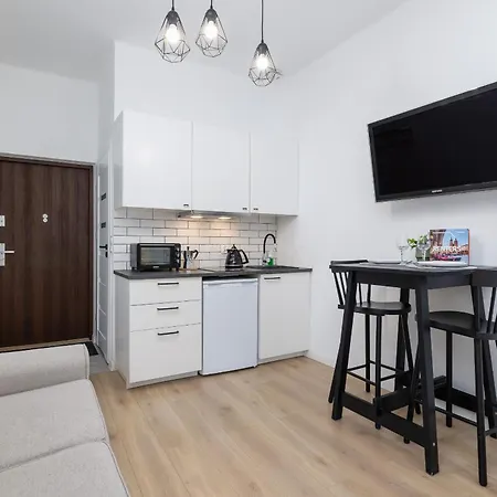 Mickiewicza Charming Studio For 2 Guests By Renters アパート